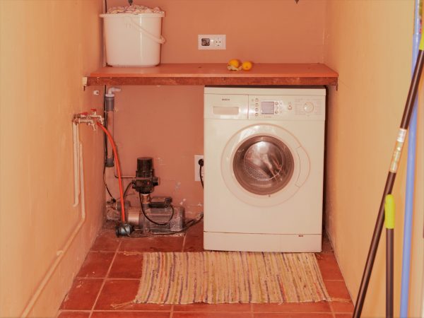 Wasmachine in Vakantiehuis Casa Espinal in Spanje, te huur via 123casitas